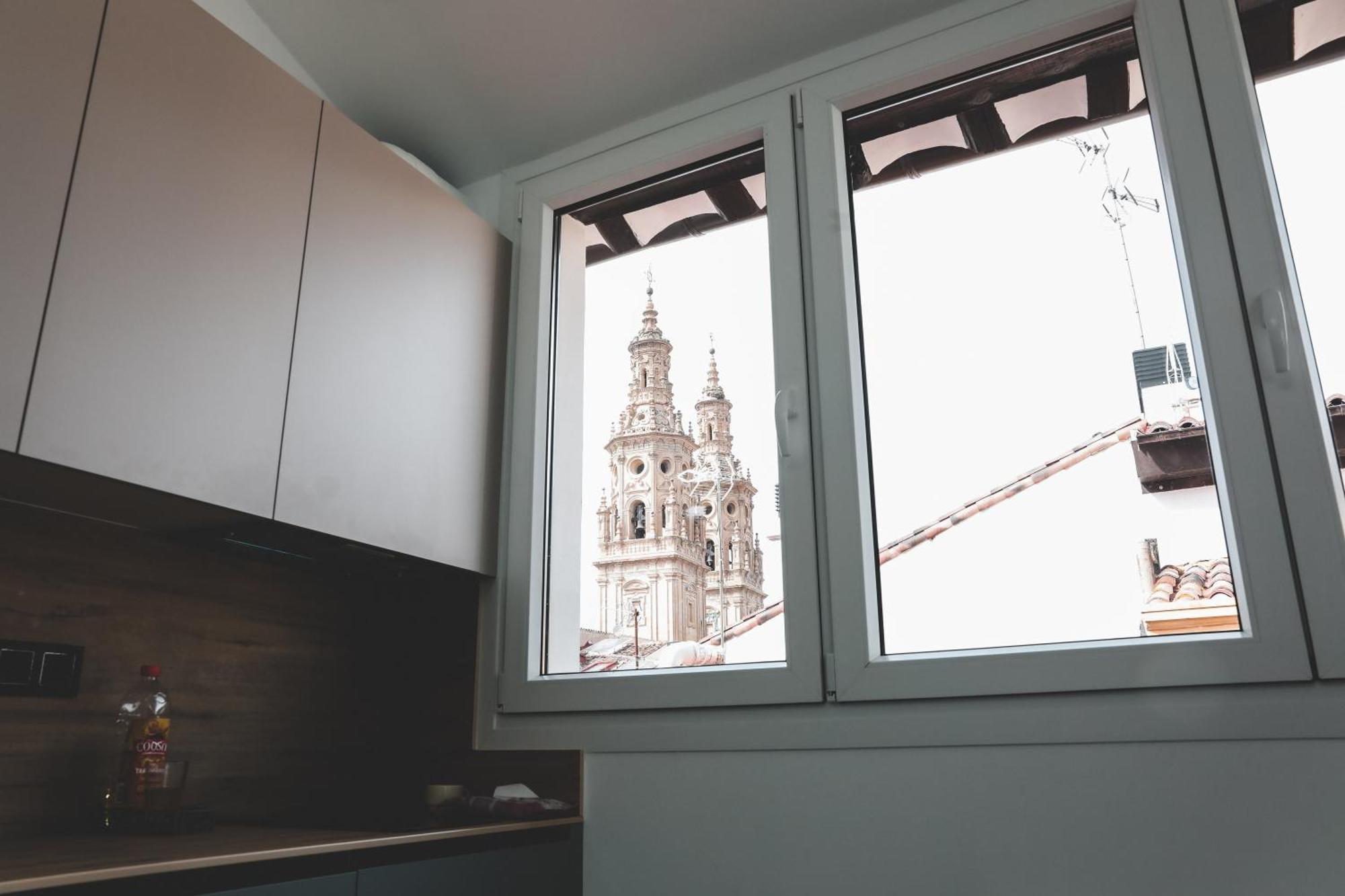 Casa San Juan - Habitaciones Privadas 洛格罗尼奥 外观 照片