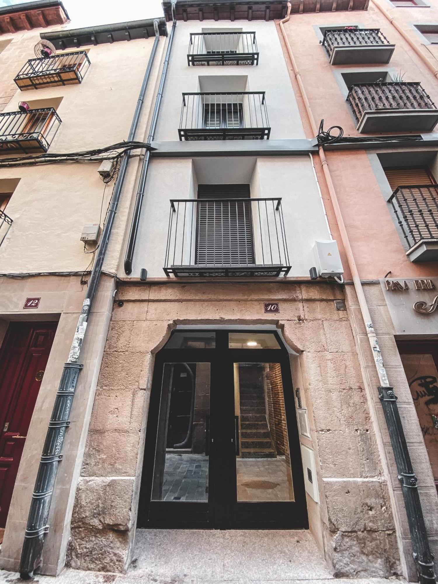 Casa San Juan - Habitaciones Privadas 洛格罗尼奥 外观 照片