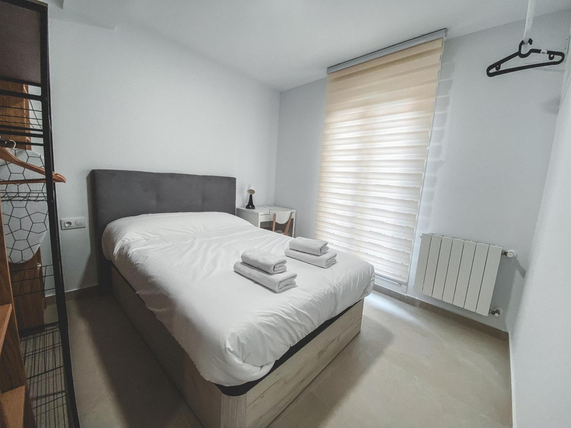 Casa San Juan - Habitaciones Privadas 洛格罗尼奥 外观 照片